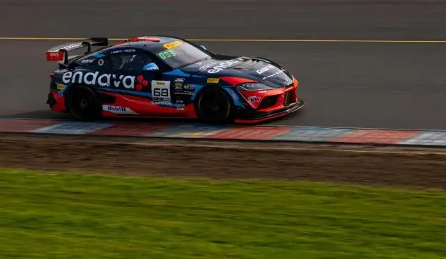 gt4-race2
